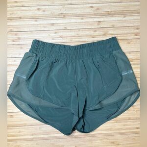 Lululemon🍋 Hotty Hot High Rise Shorts Sz. 6